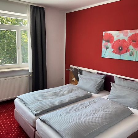 Hotel Konradp Holzkirchen Holzkirchen  Exteriör bild
